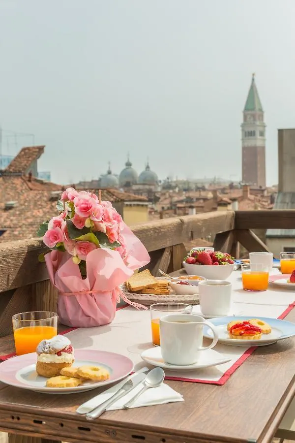 Ca' Remer Grand Canal Apartment Venice
